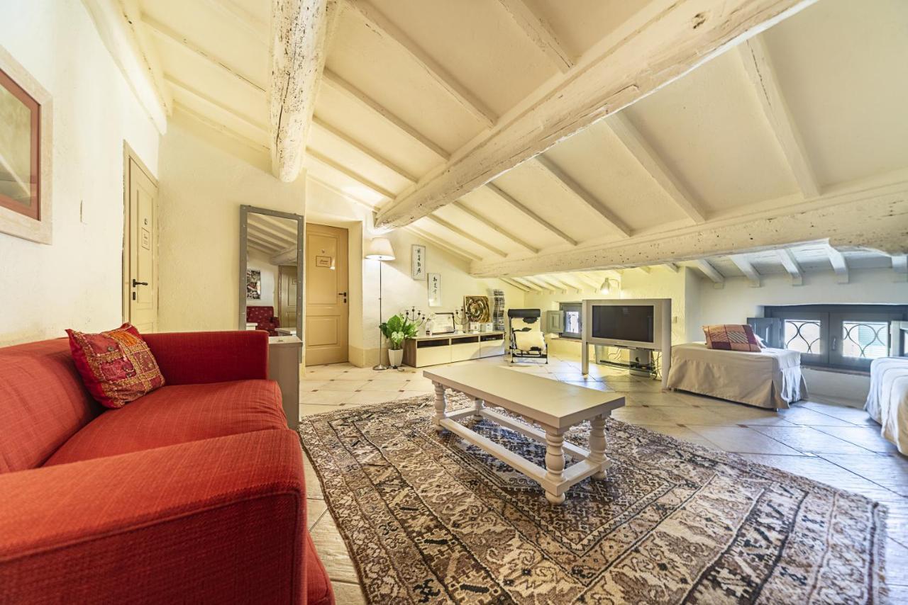 Borgo Agli Scudi Suite&Breakfast カンピーリア・マリッティマ エクステリア 写真