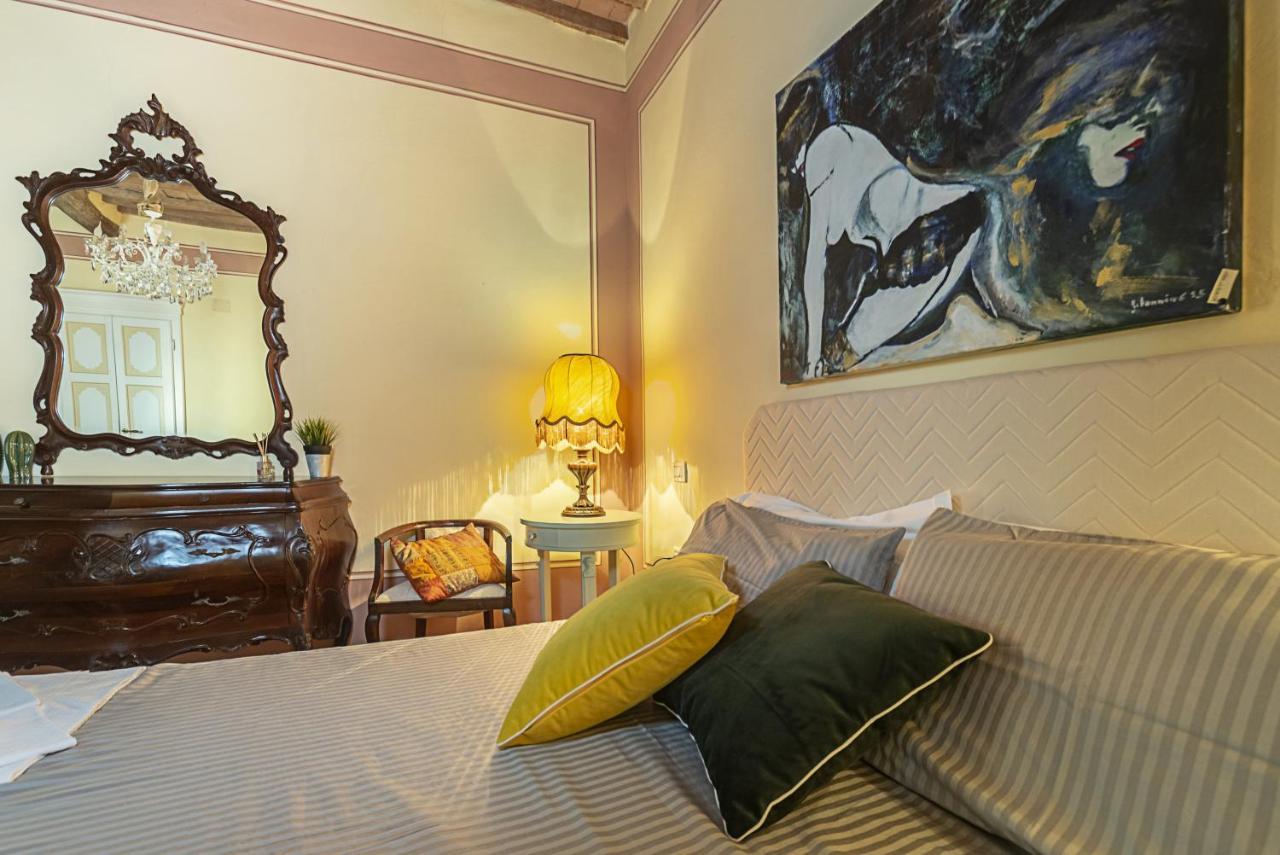 Borgo Agli Scudi Suite&Breakfast カンピーリア・マリッティマ エクステリア 写真